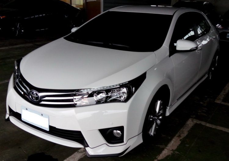 2016 TOYOTA ALTIS