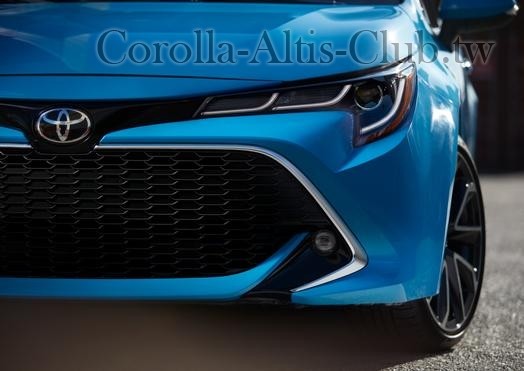 2019_Toyota_Corolla_Hatchback_23_6EA7849BB6462F8EF24FC0A49D77F0BC059CE9E4_low.jpg