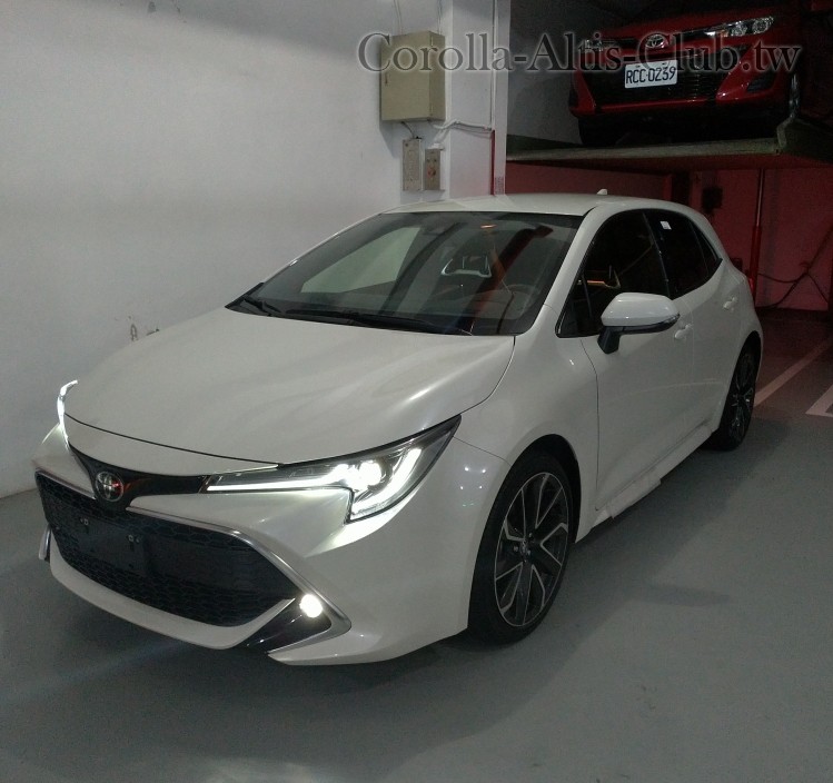 1070830AURIS.jpg